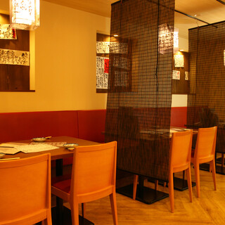 ◇ 45 seats in total ◇ Enjoy a relaxing meal in a sophisticated and calming space