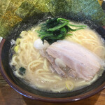 豚骨醤油ラーメン マルセイ - 