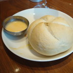 ハルヤマシタ 東京本店 - 自家製パン２