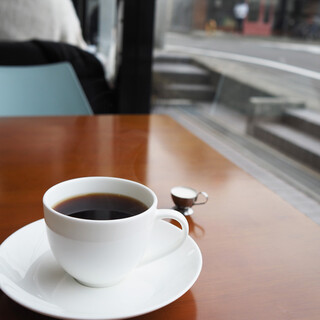 喫茶ビジュゥ_1