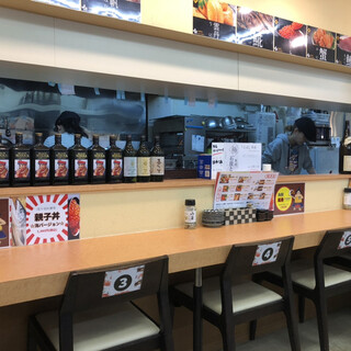 共栄水産市場食堂_2