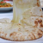 ミヤギディレストラン - チーズナン