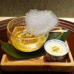 GENSUI - 農口さんの酒粕を使った根菜のスープ 京七味／豆乳寄せ　焼目帆立と甘海老 鼈甲餡 花穂 柚子の泡