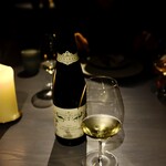 INUA - 2015 Weitenberg Weingut Veyder-Malberg Spitz, Wachau。