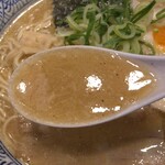 麺屋 銀星 海美風 - 『濃厚煮干し中華そば』のスープ