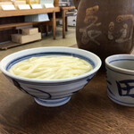 長田うどん - 出汁は、おかわり
      しないのが通よ？
      薄まった汁も楽も？