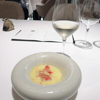 ベージュ アラン・デュカス 東京 - 