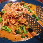 スペイン料理と自然派ワイン LUZ - 