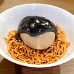 Ata’s - 味玉の燻製と鳥巣（350円）