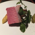 カモシヤ クスモト - メインのラム肉