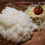 Bikkuri Donki - 美味しい大盛りライスも+90円なら満足か