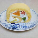 Hola - 「フルーツロールケーキ」断面