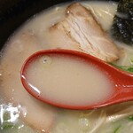 博多ラーメン 本丸亭 - スープ