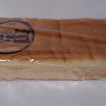 デイリ-ヤマザキ - 料理写真:四角いパン(粒あん&Wホイップ)