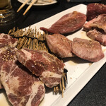 ブ厚い焼肉 焼肉フジ - 