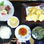 花食堂 - さしみ天ぷら定食 800円