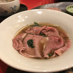 oumigyuusemmontenresutorammatsukiya - 季節のお料理は、しゃぶしゃぶ肉と季節野菜の煮物。