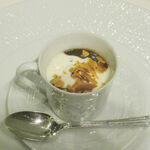 ソンブルイユ TOKYO - コンソメのロワイヤルとトリュフのピュレ　メープル　アマンド