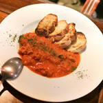 ズイジ - じっくり煮込んだトリッパのトマト煮込み