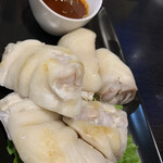 焼肉 食肉卸し直営店 塩梅アンバイ - 豚足！！