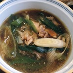 蕎麦処つゆ下梅の花 - かしわ抜き　500円