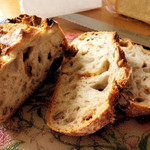 ブーランジェリー　ジン - いちじくのパン