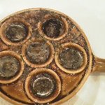 ラ ブラスリー - エスカルゴの香草バター焼きは絶品です！