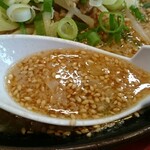 まよさわ - 鶏+背脂+一味+みそダレ+白ゴマ=旨々スープ