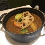 CURRY CLUB キュイエール - これは、ポーク。色がちょい薄