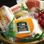 イタリアン チーズバル バルバル - 