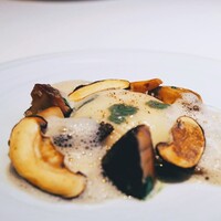 レストラン リューズ - 茸と温泉卵、茸の泡
