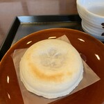 寿庵 寺田屋 - 梅ヶ枝餅。130円