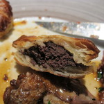 レストラン バカール - 杯の中身はレバーペースト