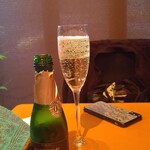 Spice&Dining KALA - ノンアルコールの泡を…