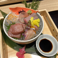 個室和食 肉割烹 吟次郎 品川駅前店 - 