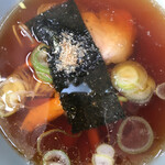 丸福 - つけ麺スープ上から