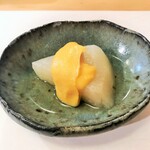 ひろ作 - かぶの胡麻味噌がけ