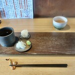 紫檀 手打ち蕎麦と焼鳥 - 先にこれが出て来ました