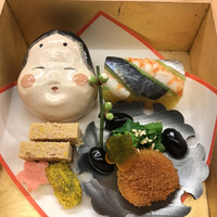 赤坂 菊乃井 - 昼懐石１００００円。八寸。美しい盛り付けです（╹◡╹）
