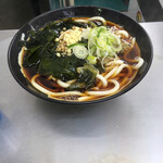 日栄軒 - ワカメうどん