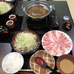 Sukiyaki shabu shabu kaiseki ryouri azuki - 