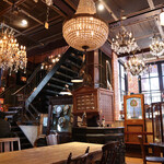 THE GLOBE Cafe - 