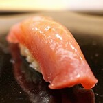 日本橋蛎殻町 すぎた - 鮪の背トロ