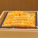 日本橋蛎殻町 すぎた - 厚岸産の馬糞雲丹