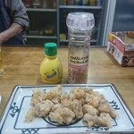 伊勢屋酒店 - 軟骨の唐揚げ。