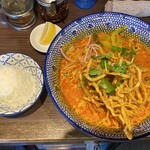 THAIFOOD DINING&BAR　マイペンライ - カオソーイ・ポーク　半ライス