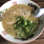 ラーメン新蔵 - ラーメン　550円