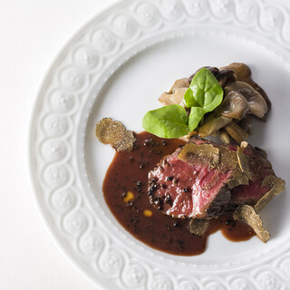 特別な日にも相応しい、乾杯スパークリング付きのコースも