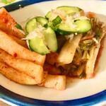 焼肉レストラン松姫 - キムチ盛り合わせ、口当たり優しいもの