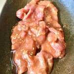 焼肉レストラン松姫 - 豚カシラ、お肉の締めにちょうど良い